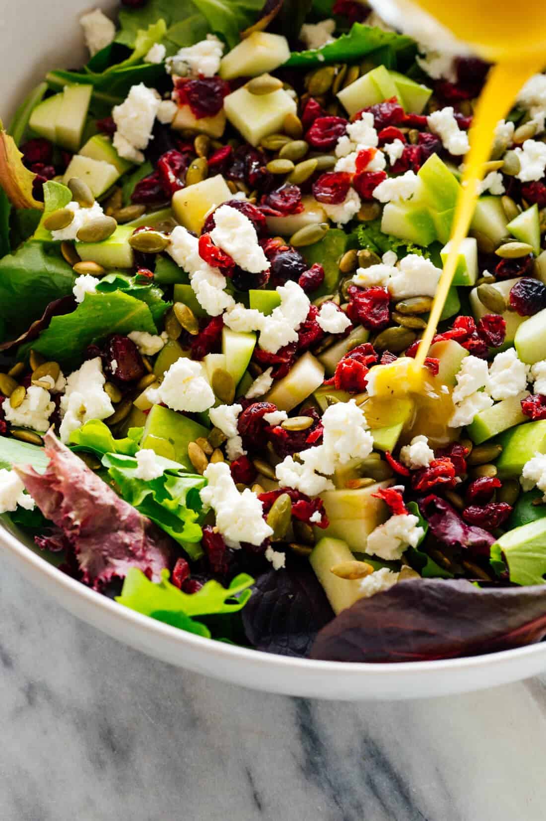 Favorite Green Salad With Apples, Cranberries And Pepitas - Manis Passion